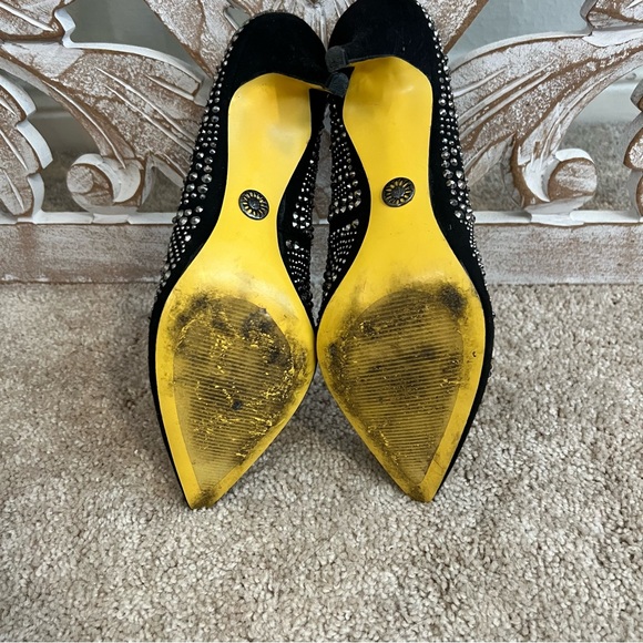 EUC Yellowbox Black 2” Pointy Heels w Rhinestones Sz 7.5 - Picture 4 of 5